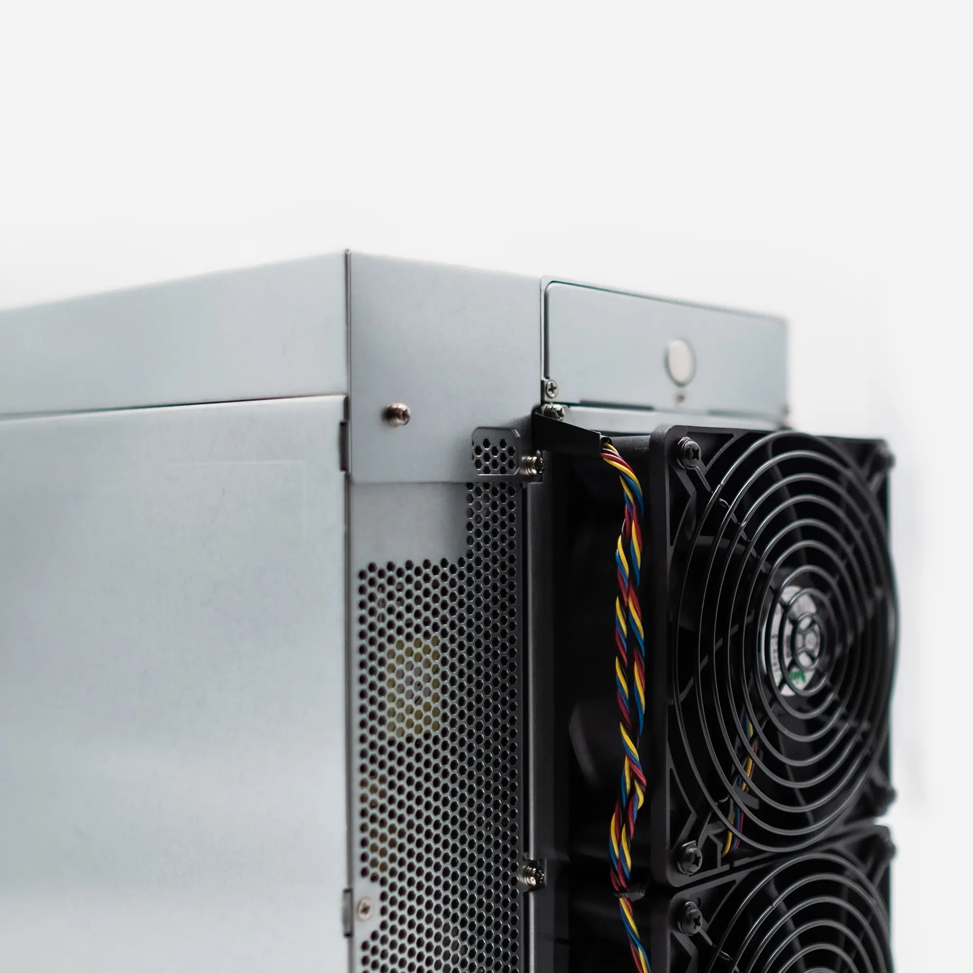 bitmain antminer s19 side close up